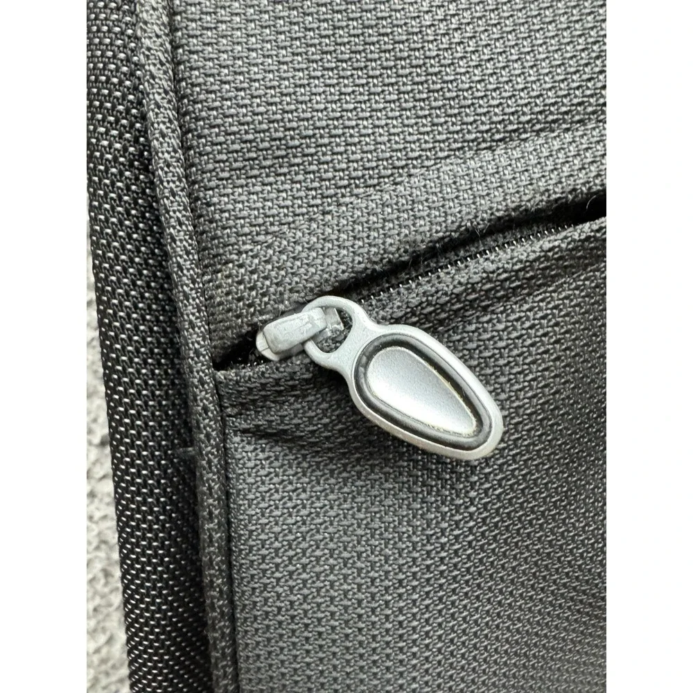 Tumi T3 Traveler‎ Carry On Adjustable Canvas Crossbody Messenger Bag Black